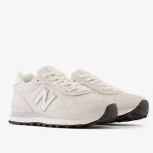 Brand New Women’s New Balance Shoes Size 8